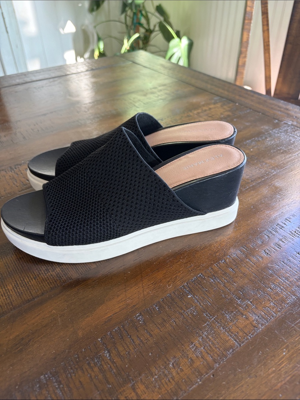 Alex Marie Black Mesh Slide Mules with White Platform - Picture 2 of 7